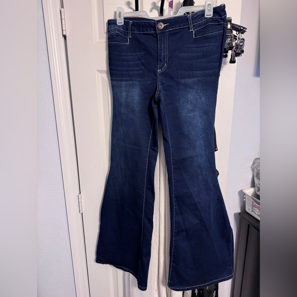 NWOT spoon jeans 19 plus size tall 35” inseam dark colored flare